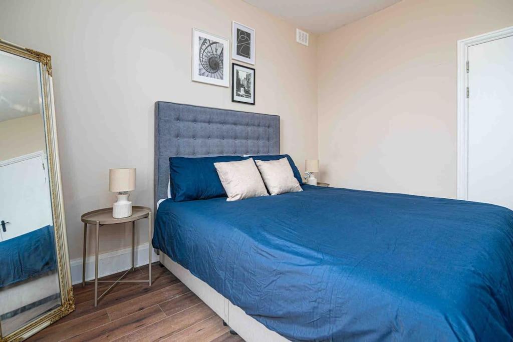 Cosy 2 Bed Flat In East Londra