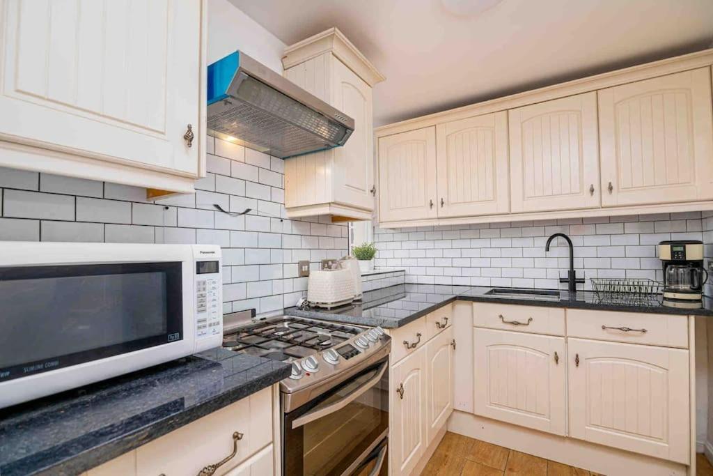 Cosy 2 Bed Flat In East Appartamento *